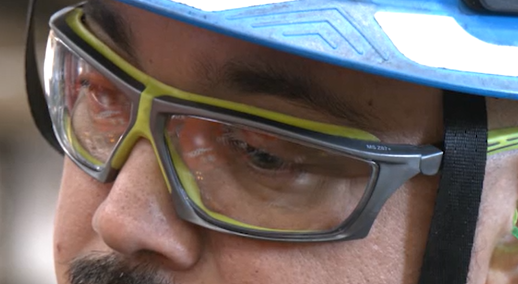 Avoiding Foreign Bodies in the Eye