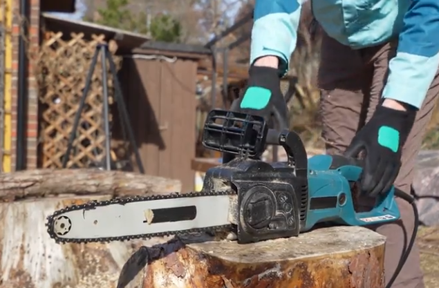 Chainsaw Safety